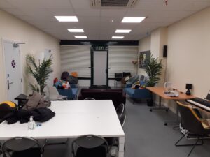 20251106 180050 300x225